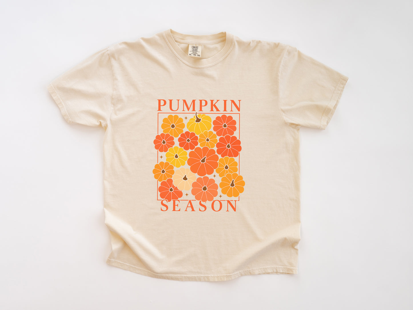 Pumpkin Season Shirt – Retro Fall Floral Tee for Autumn Lovers